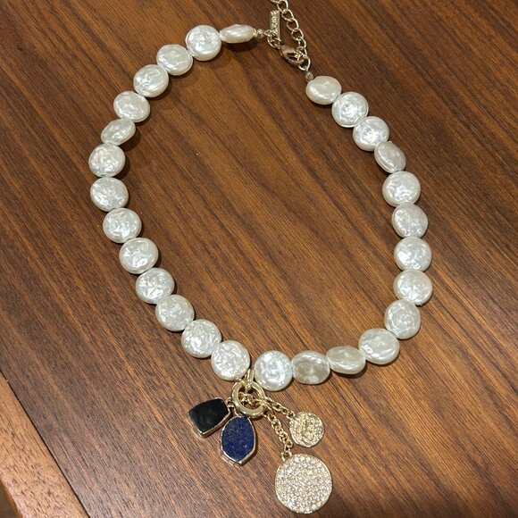 Coin Pearl Choker Necklace w mixed Charms, Faux Pearls & Gold Charms - Picture 1 of 4